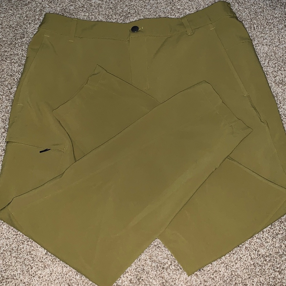 Lululemon pants